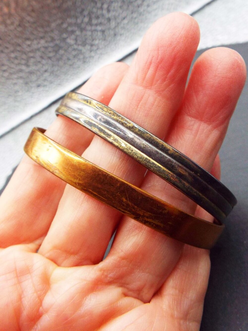 TWO SABONA OF LONDON COPPER CUFF BRACELETS 19